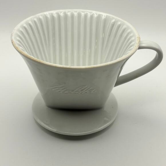 Melitta Ceramic Pour Over Coffee Dripper White Manual Brewer Filter Cone - Picture 1 of 3